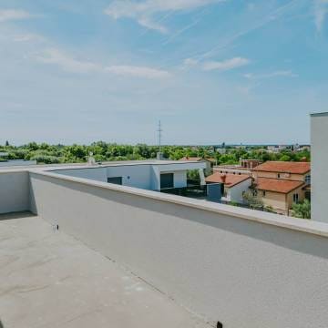 Умаг Мурине пентхаус в новостройке с прекрасным видом на море