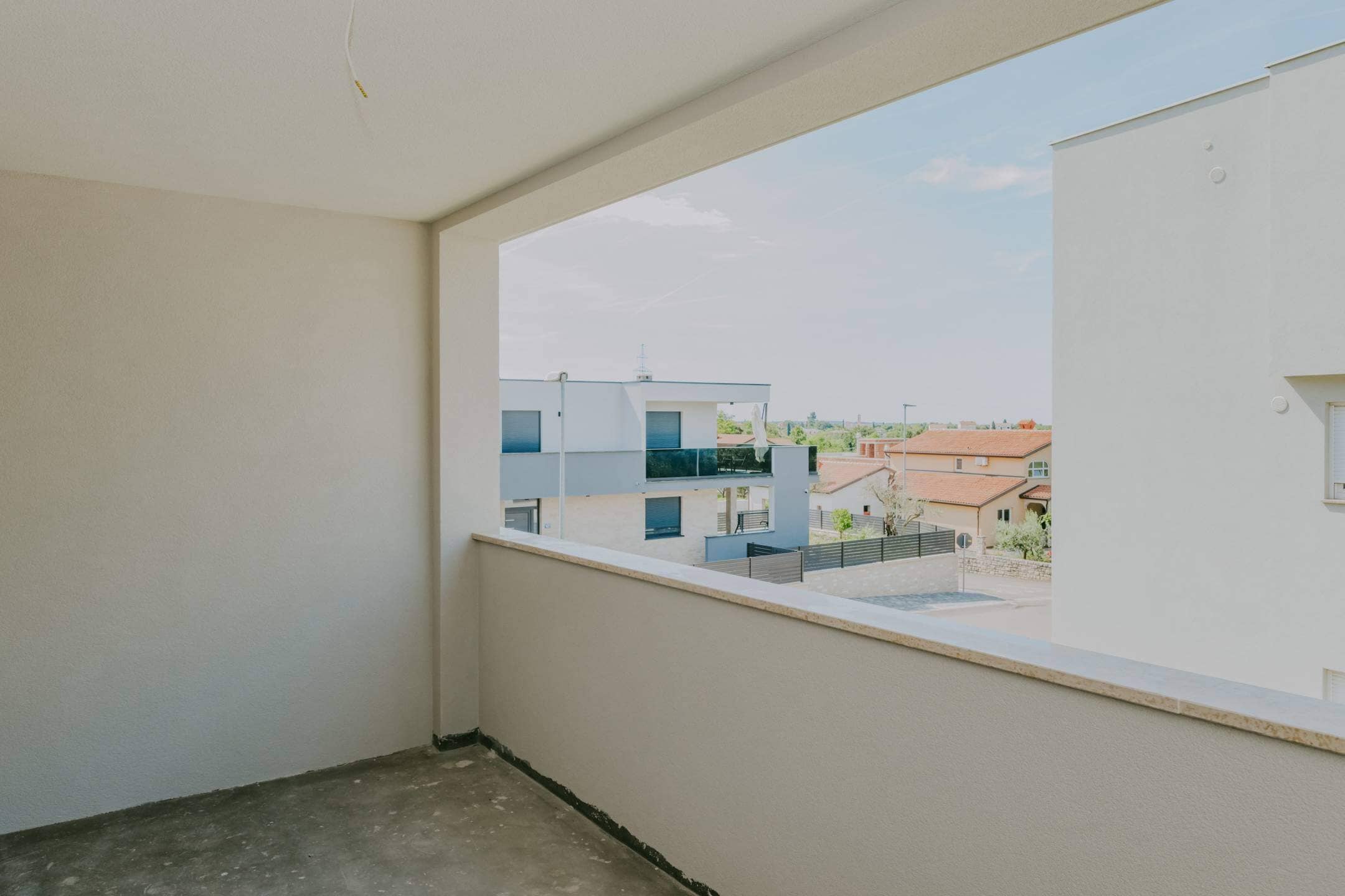 Umago murino appartamento spazioso in una nuova costruzione con vista sul mare Umago murino appartamento spazioso in una nuova costruzione con vista sul mare