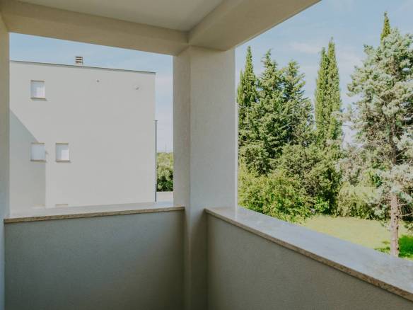 Umago murino appartamento spazioso in una nuova costruzione con vista sul mare