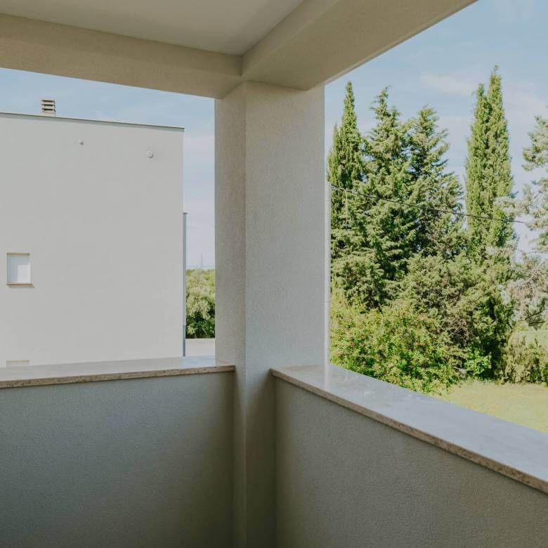 Umago murino appartamento spazioso in una nuova costruzione con vista sul mare