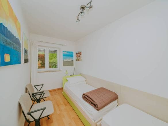Zambratija Wohnung erste Reihe zum Meer im Erdgeschoss mit Garten