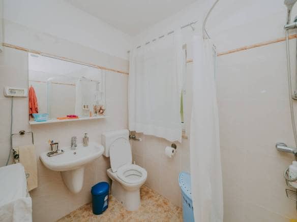 Zambratija Wohnung erste Reihe zum Meer im Erdgeschoss mit Garten