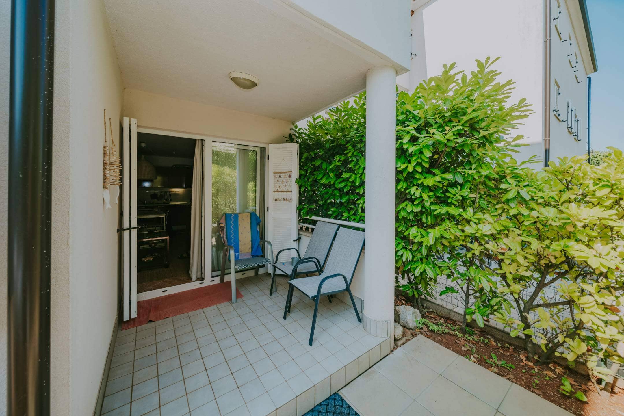 Zambratija Wohnung erste Reihe zum Meer im Erdgeschoss mit Garten