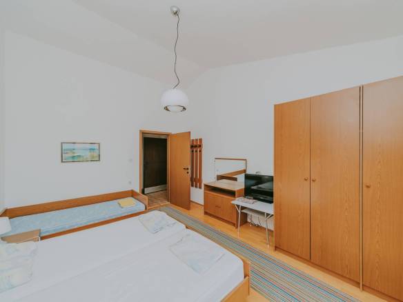 zambratija casa plurifamiliare con vista mare