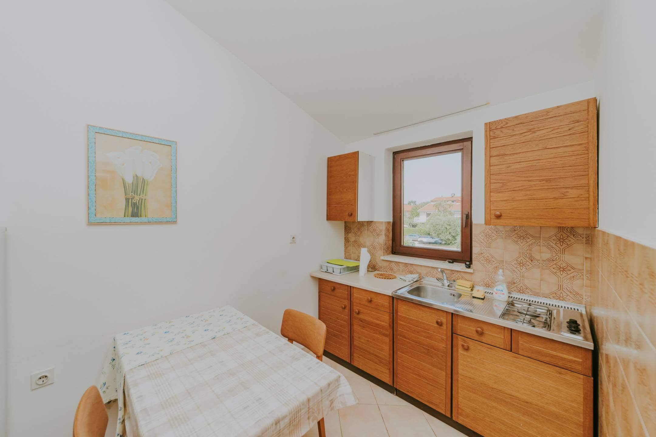zambratija detached apartment house with sea view