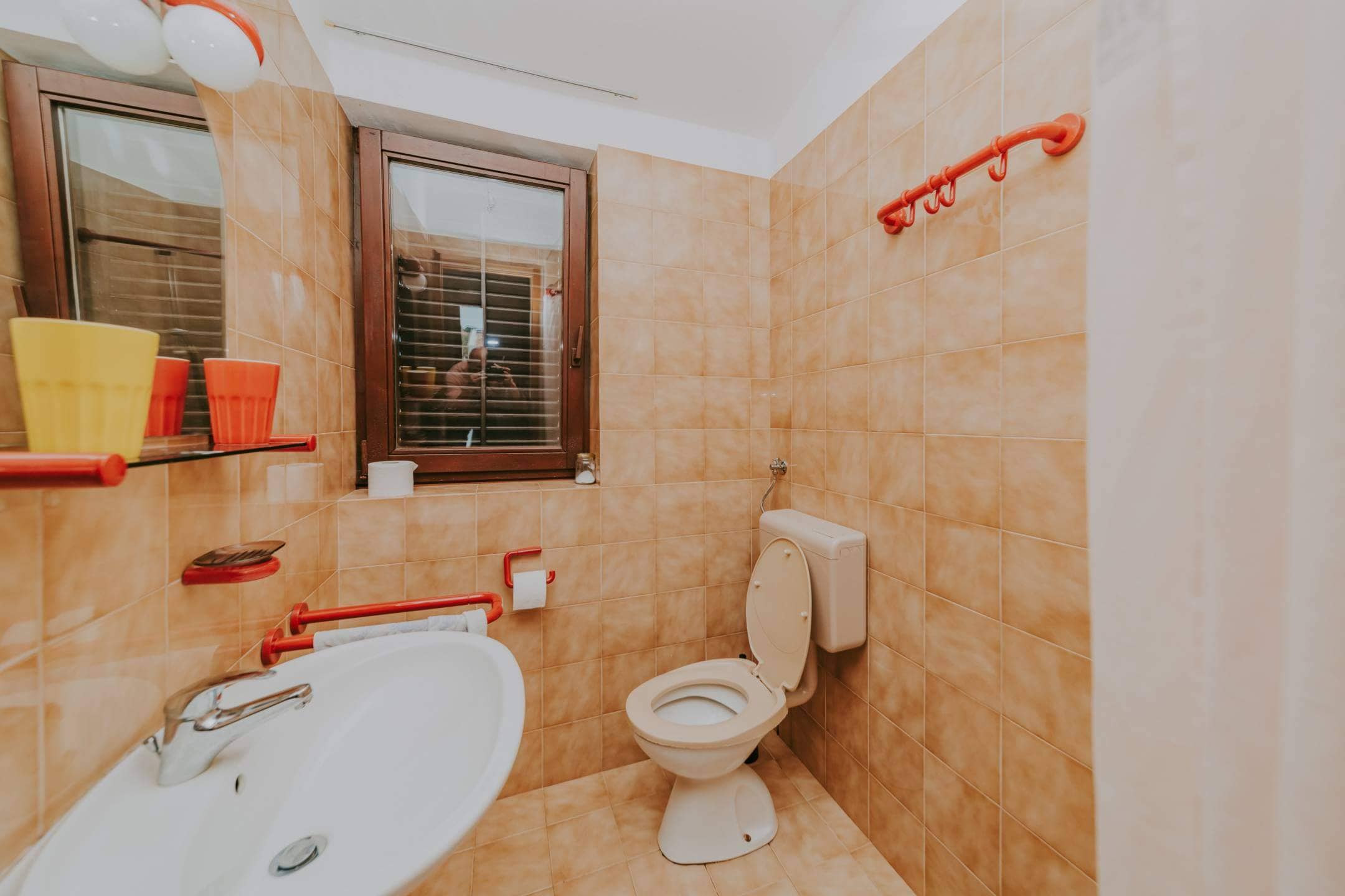 zambratija detached apartment house with sea view