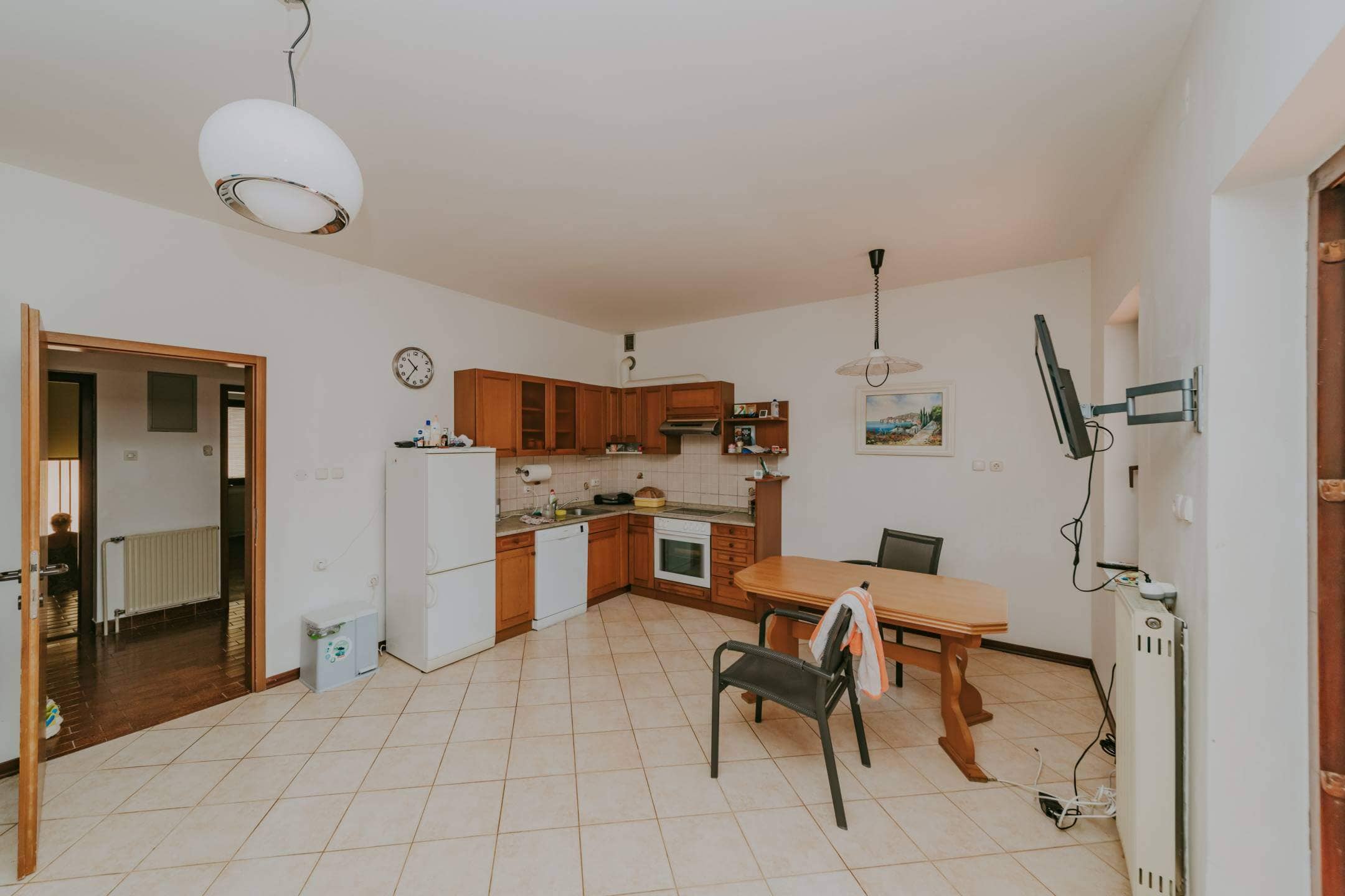 zambratija detached apartment house with sea view