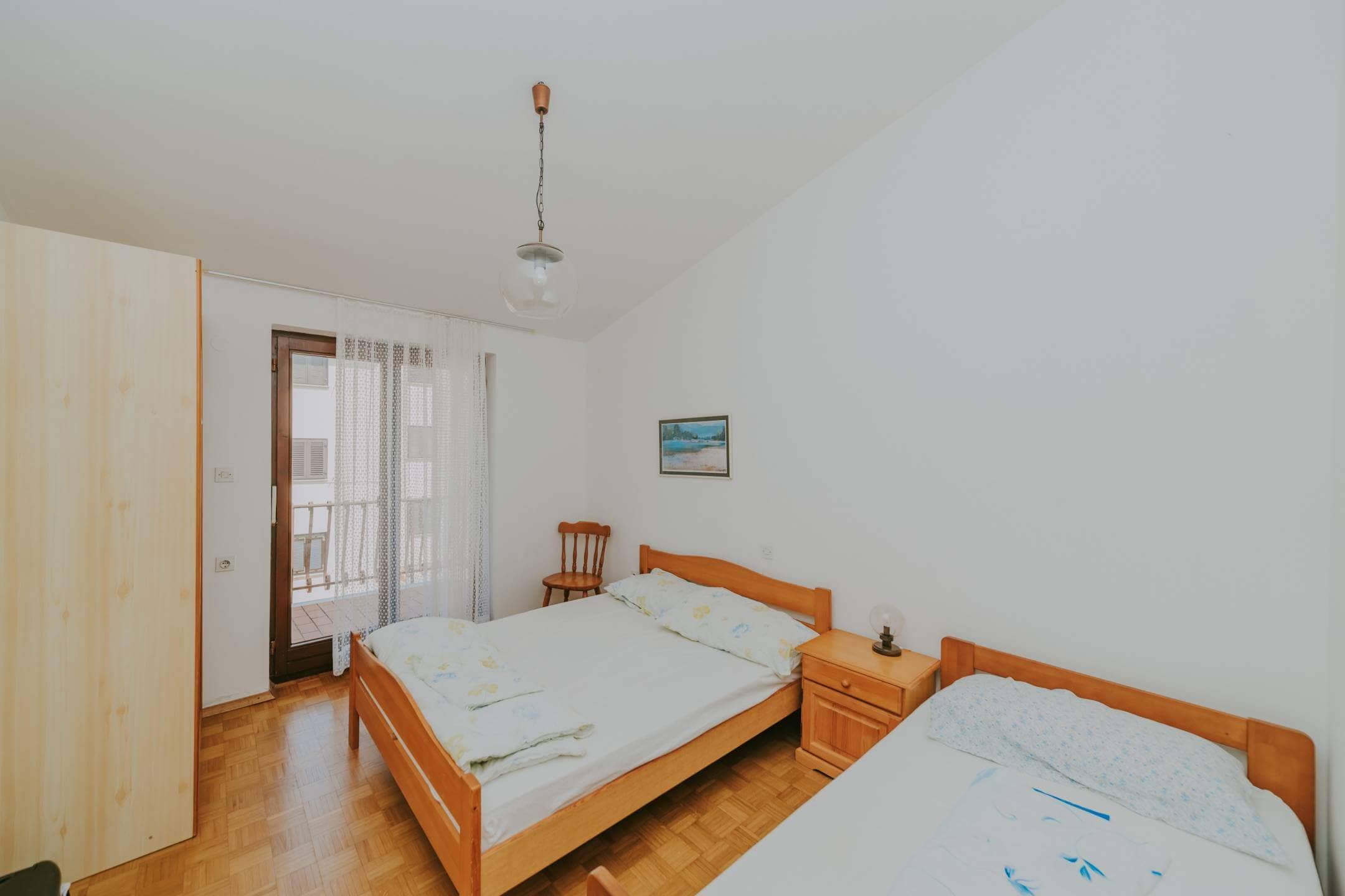 zambratija detached apartment house with sea view