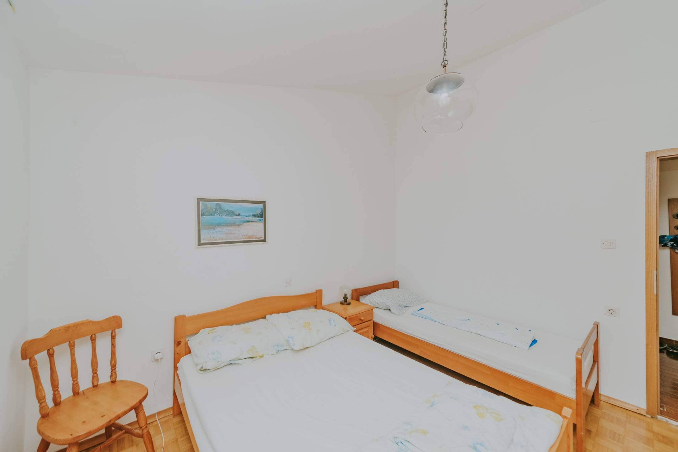 zambratija detached apartment house with sea view