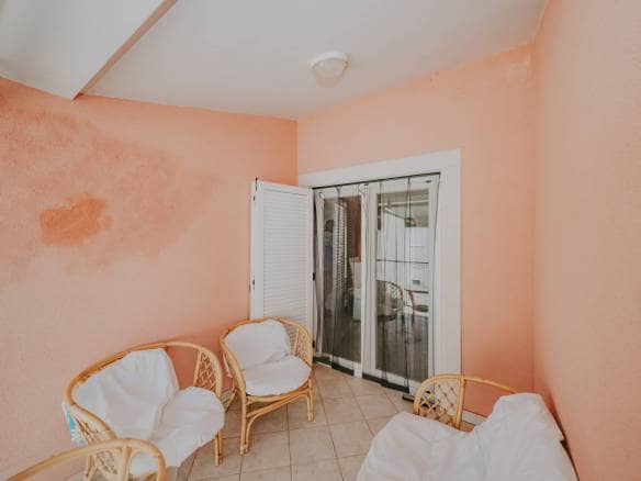 karigador flat meters from the sea and the beach with a sea view