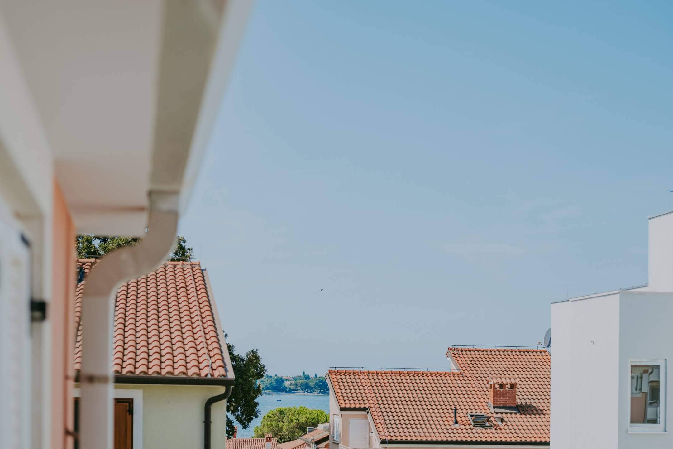 karigador flat meters from the sea and the beach with a sea view