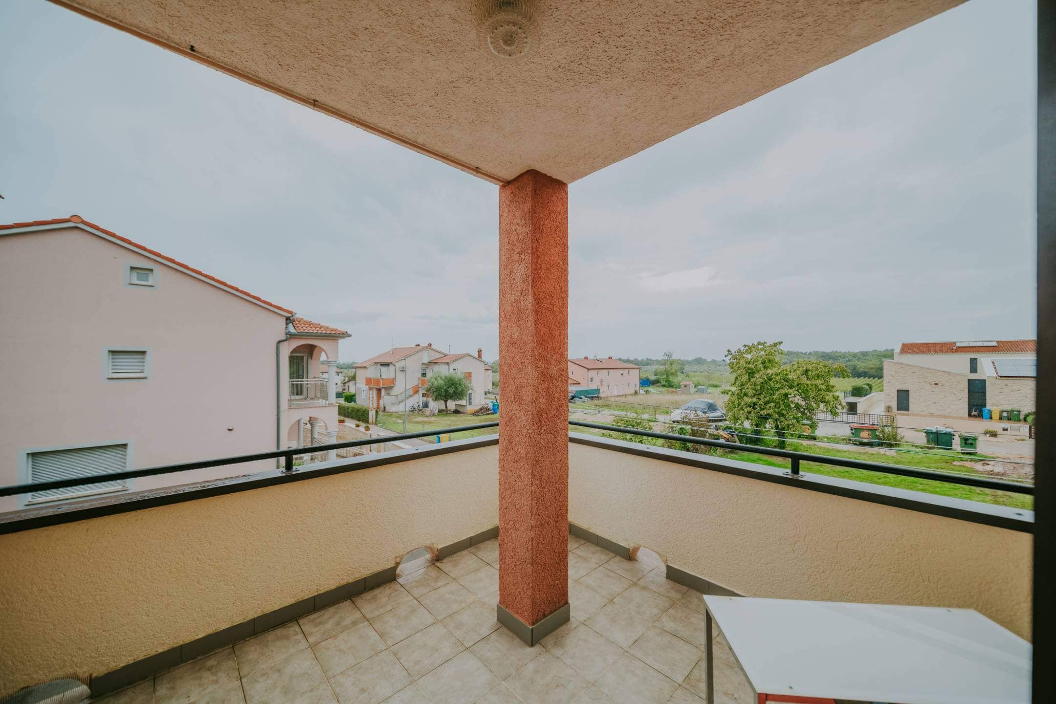 novigrad namješten stan u blizini grada s pogledom na more