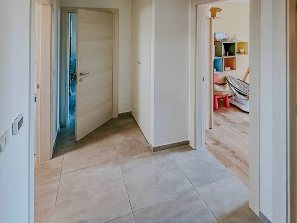 novigrad spacious flat in a great location