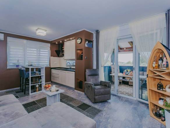 окрестности Умага квартира с открытым видом на город и море