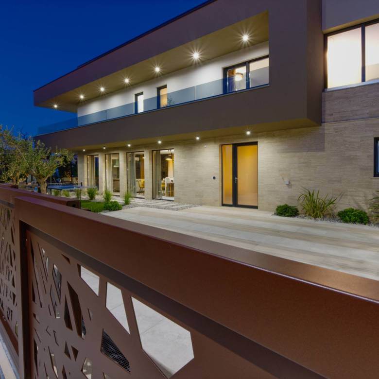 VillaBavigo ext notte