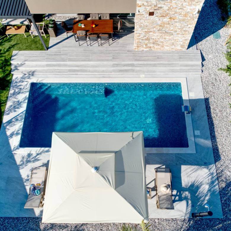 VillaPieron ext dron