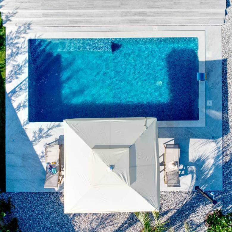 VillaPieron ext dron