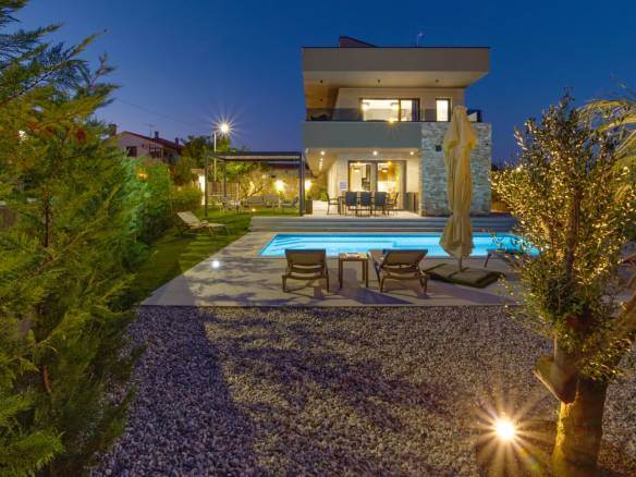 VillaPieron доб. ночь