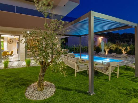 VillaPieron доб. ночь