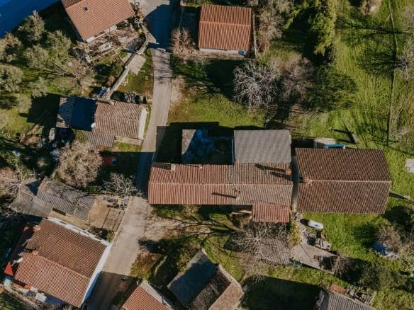 Buje Umgebung autochthon istrisches Steinhaus zur Adaptierung