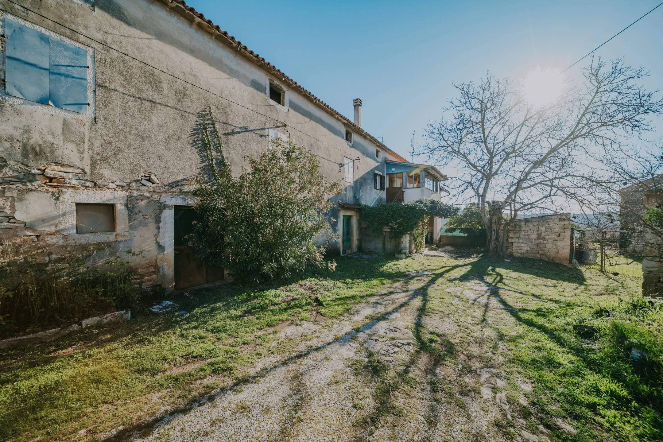 Buje Umgebung autochthon istrisches Steinhaus zur Adaptierung