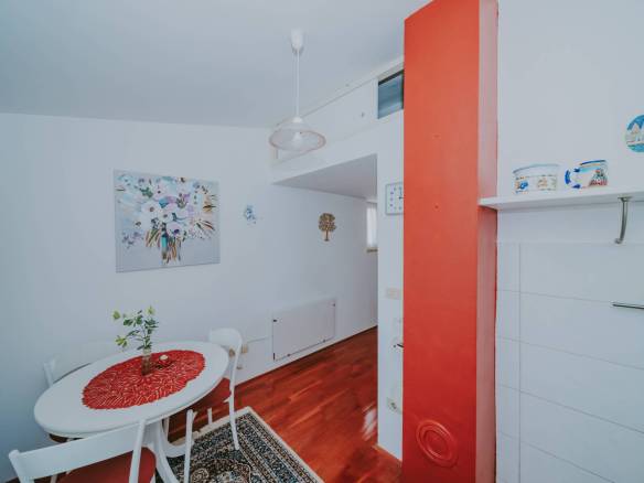 novigrad garsonjera v drugi vrsti do morja z odprtim pogledom na morje