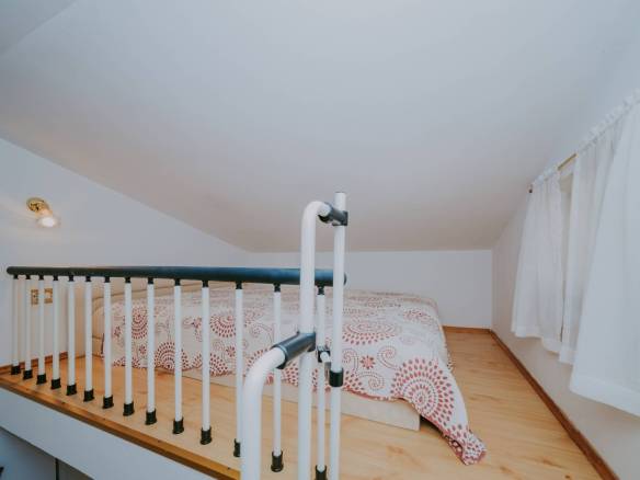 novigrad garsonjera v drugi vrsti do morja z odprtim pogledom na morje