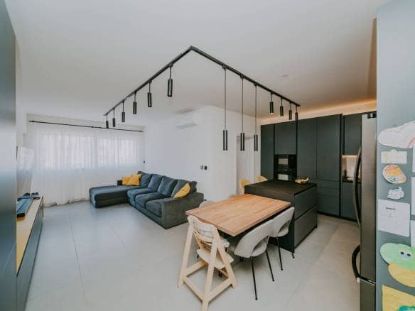 Umag Luxuswohnung mit Garage in ausgezeichneter Lage