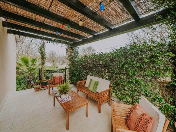 dintorni di marcana casa indipendente con due unità abitative