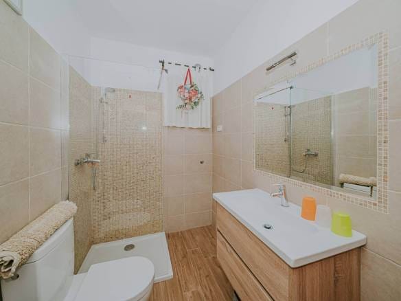 dintorni di marcana casa indipendente con due unità abitative