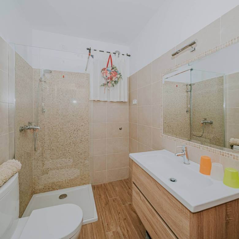 dintorni di marcana casa indipendente con due unità abitative