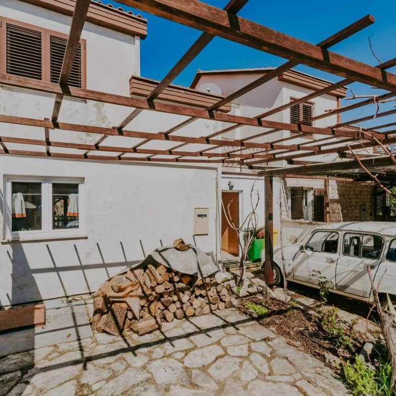 novigrad dajla house in a row meters from the sea with a sea view