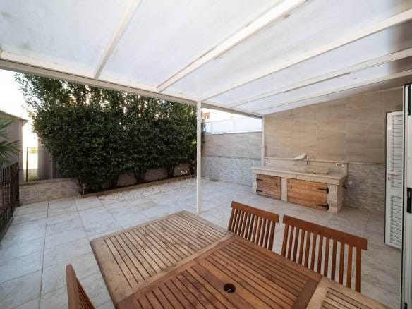 Novigrad Erdgeschosswohnung in der Nähe des Zentrums und des Meeres