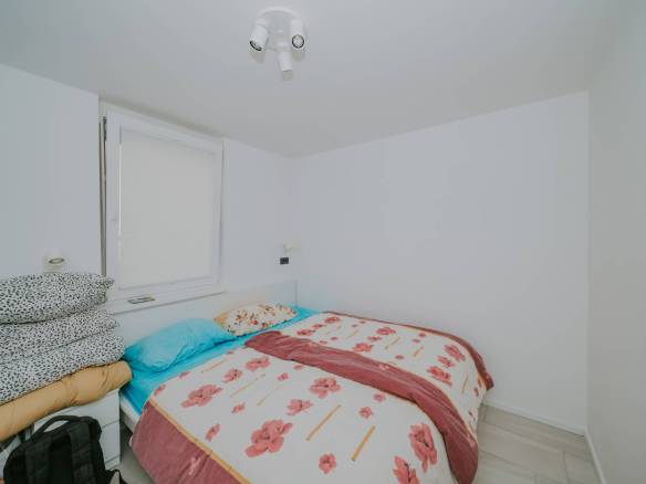 novigrad mareda prekrasna renovirana garsonijera u blizini mora i plaže