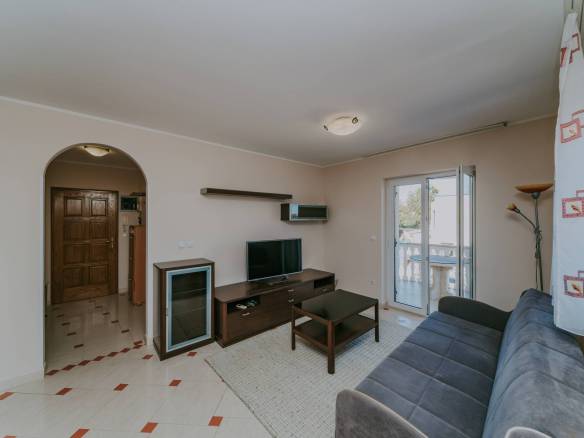 квартира в Умаге на первом этаже в отличном месте