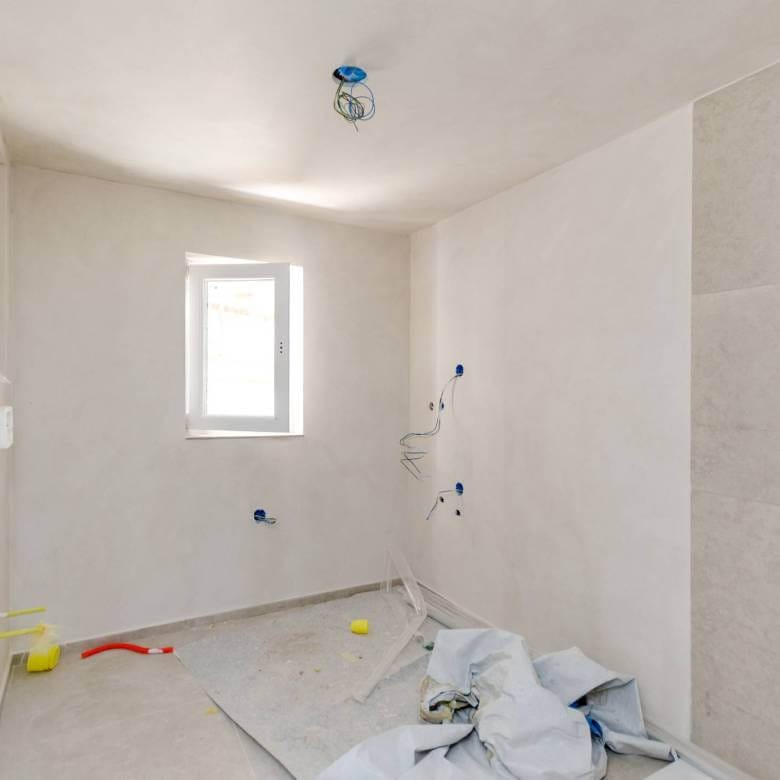 Zambratija renovirani stan u prizemlju s pogledom na more