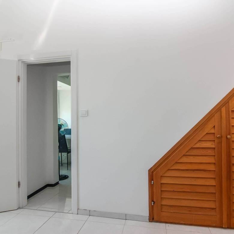 apartmen buje for sale