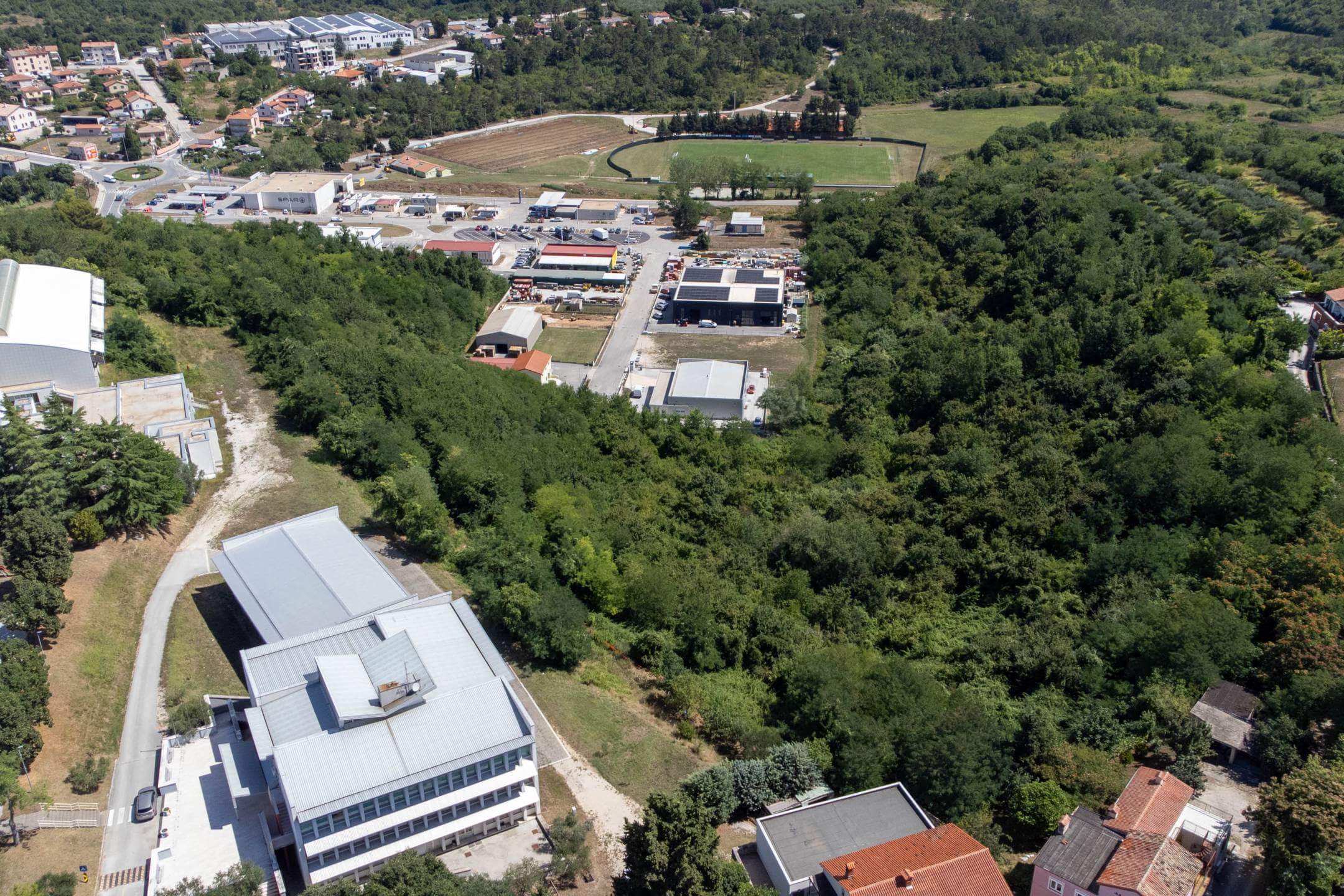 Buje poljoprivredno zemljište za ulaganje