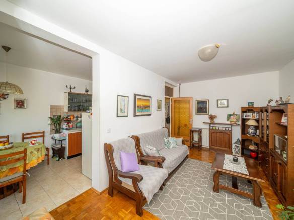 Umag geräumige Wohnung mit wunderschönem Blick auf das Meer und den Yachthafen