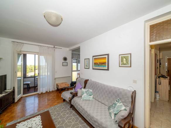 Umag geräumige Wohnung mit wunderschönem Blick auf das Meer und den Yachthafen