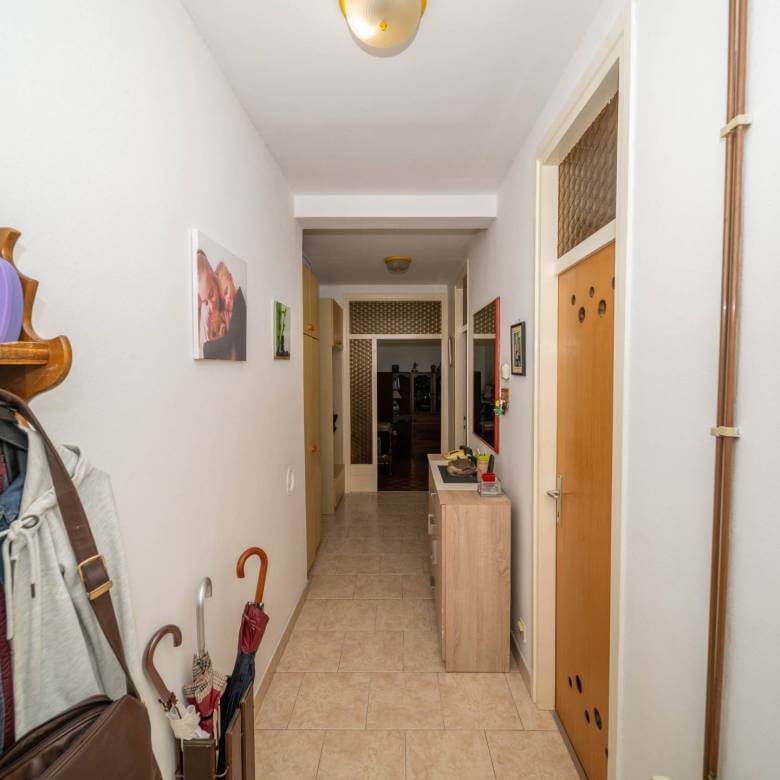 Umag geräumige Wohnung mit wunderschönem Blick auf das Meer und den Yachthafen