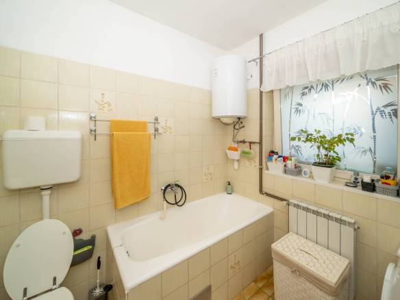 Umag geräumige Wohnung mit wunderschönem Blick auf das Meer und den Yachthafen