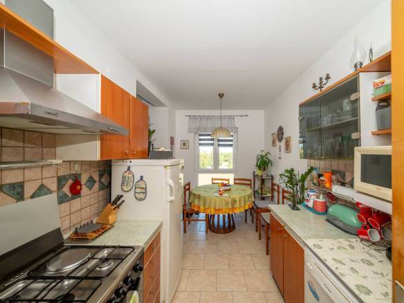 Umag geräumige Wohnung mit wunderschönem Blick auf das Meer und den Yachthafen