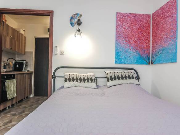 apartmen buje for sale