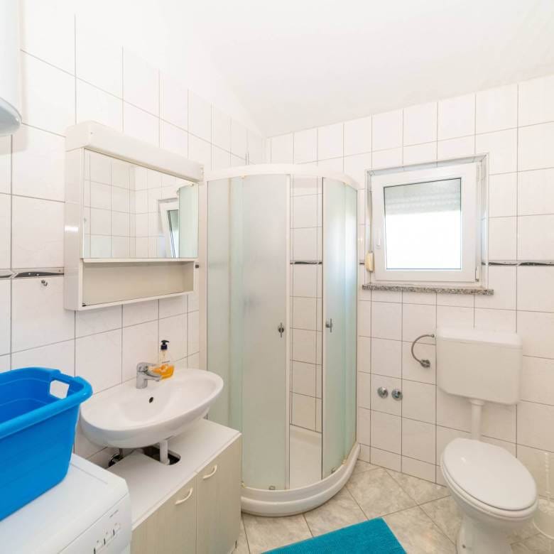 umag area apartment with garden sea view and included studio in the vicinity of umag