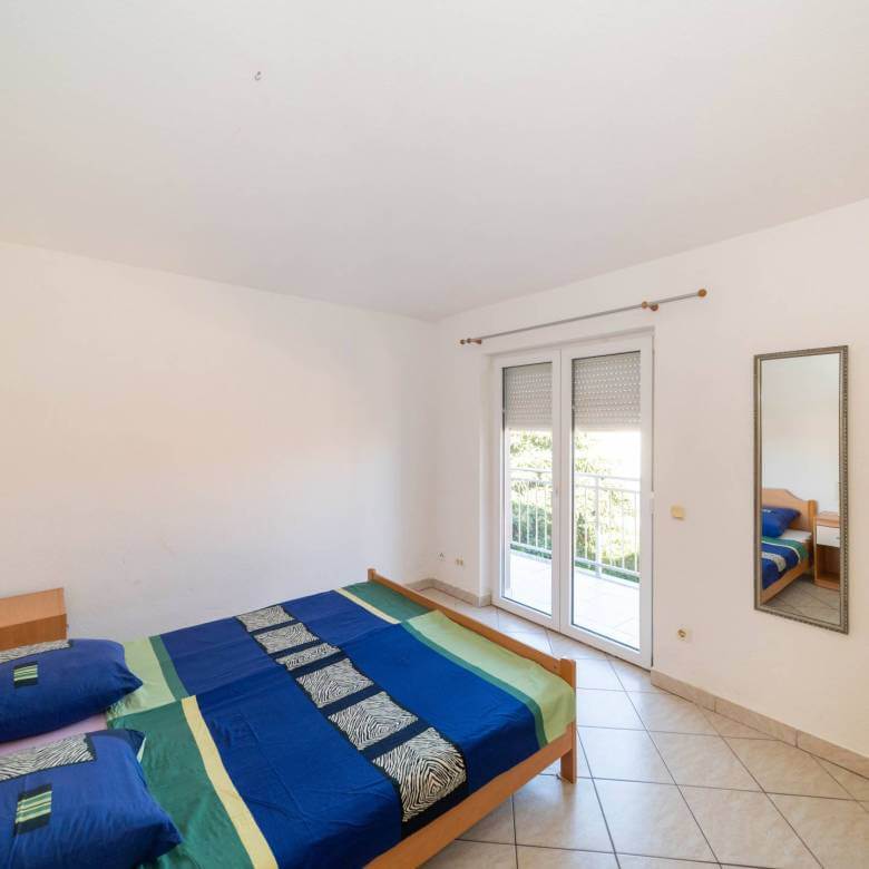 umag area apartment with garden sea view and included studio in the vicinity of umag