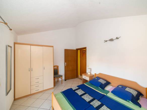 umag area apartment with garden sea view and included studio in the vicinity of umag