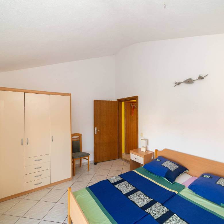 umag area apartment with garden sea view and included studio in the vicinity of umag