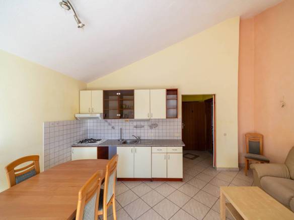 umag area apartment with garden sea view and included studio in the vicinity of umag